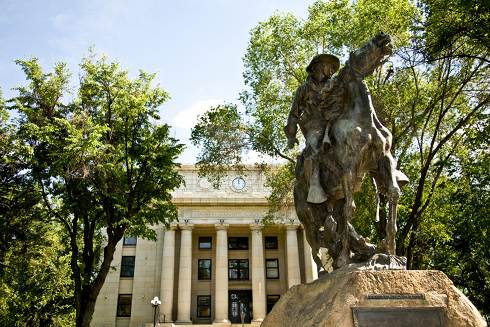 County Courthouse | How to Handle a Lien